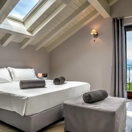 Sleeps 8 Pool Air Con Wifi * Bellagio