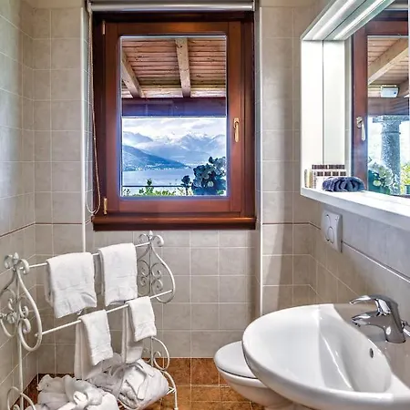 Sleeps 8 Pool Air Con Wifi Villa Bellagio